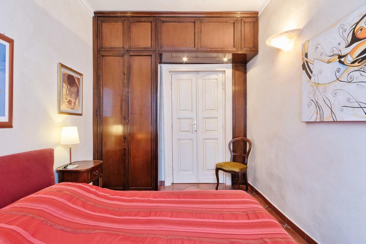 Apartament Arsenale Art Turyn